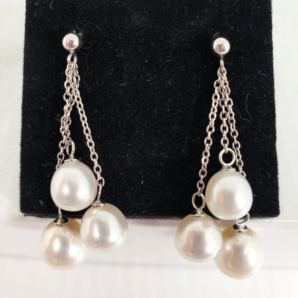 White Freshwater Pearl Dangle Cluster Earrings (NWOT) - Picture 3 of 9